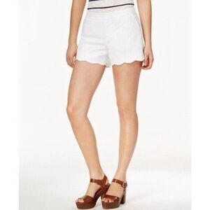 Cynthia Rowley size 8 white linen blend shorts scalloped edges zips up side NWT
